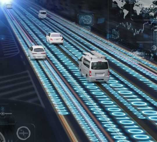 El papel de las carreteras conectadas y el vehículo autónomo en la mejora de la seguridad vial